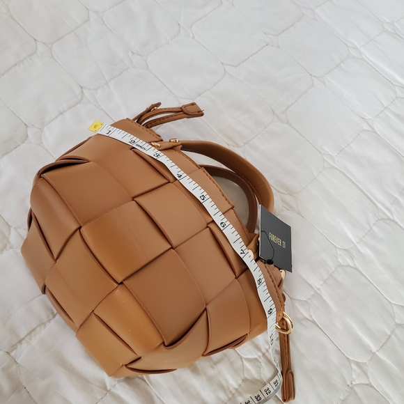 New forever 21 bag - Picture 5 of 16